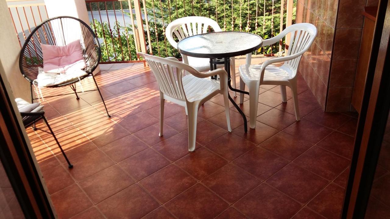 Lazar Apartments Petrovac Buitenkant foto