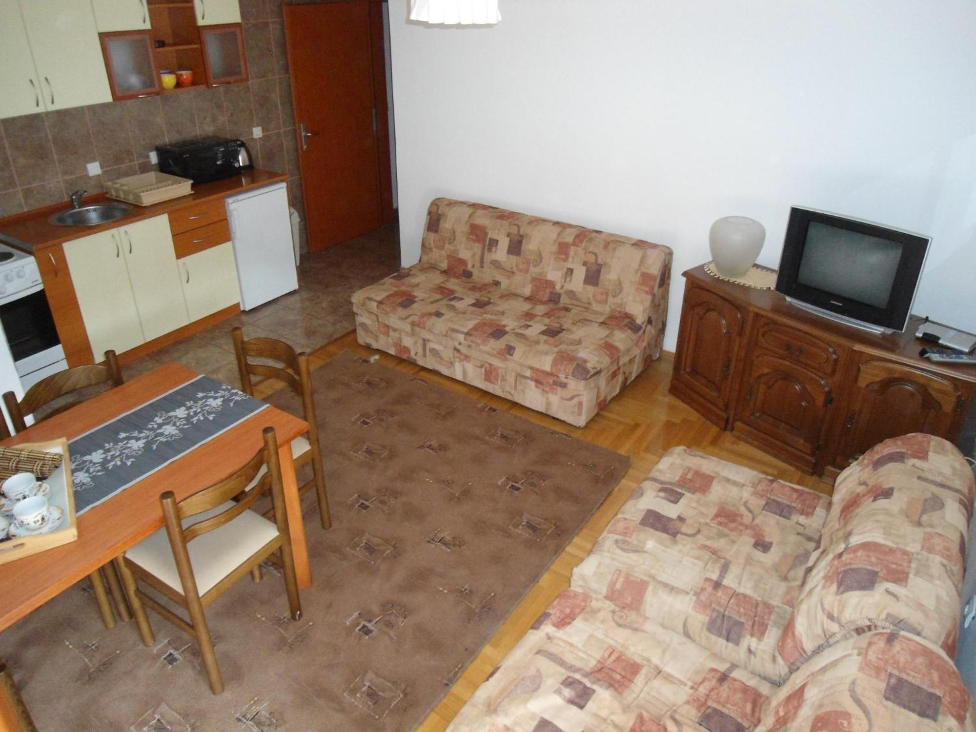 Lazar Apartments Petrovac Buitenkant foto