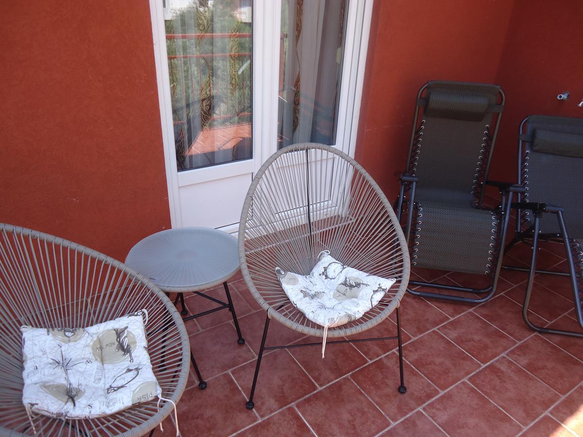 Lazar Apartments Petrovac Buitenkant foto
