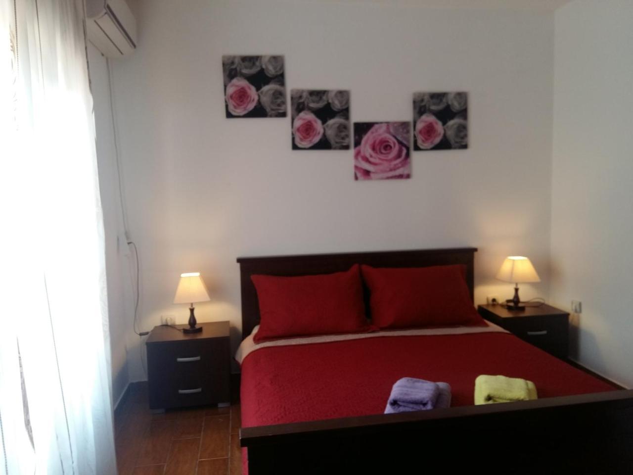 Lazar Apartments Petrovac Buitenkant foto