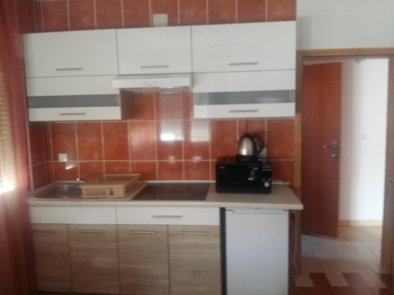 Lazar Apartments Petrovac Buitenkant foto