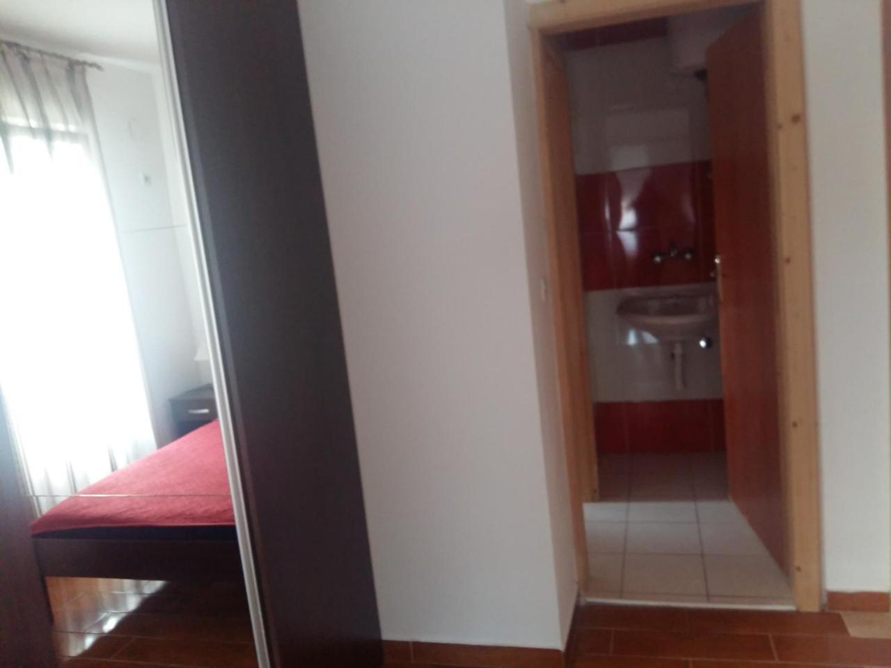 Lazar Apartments Petrovac Buitenkant foto