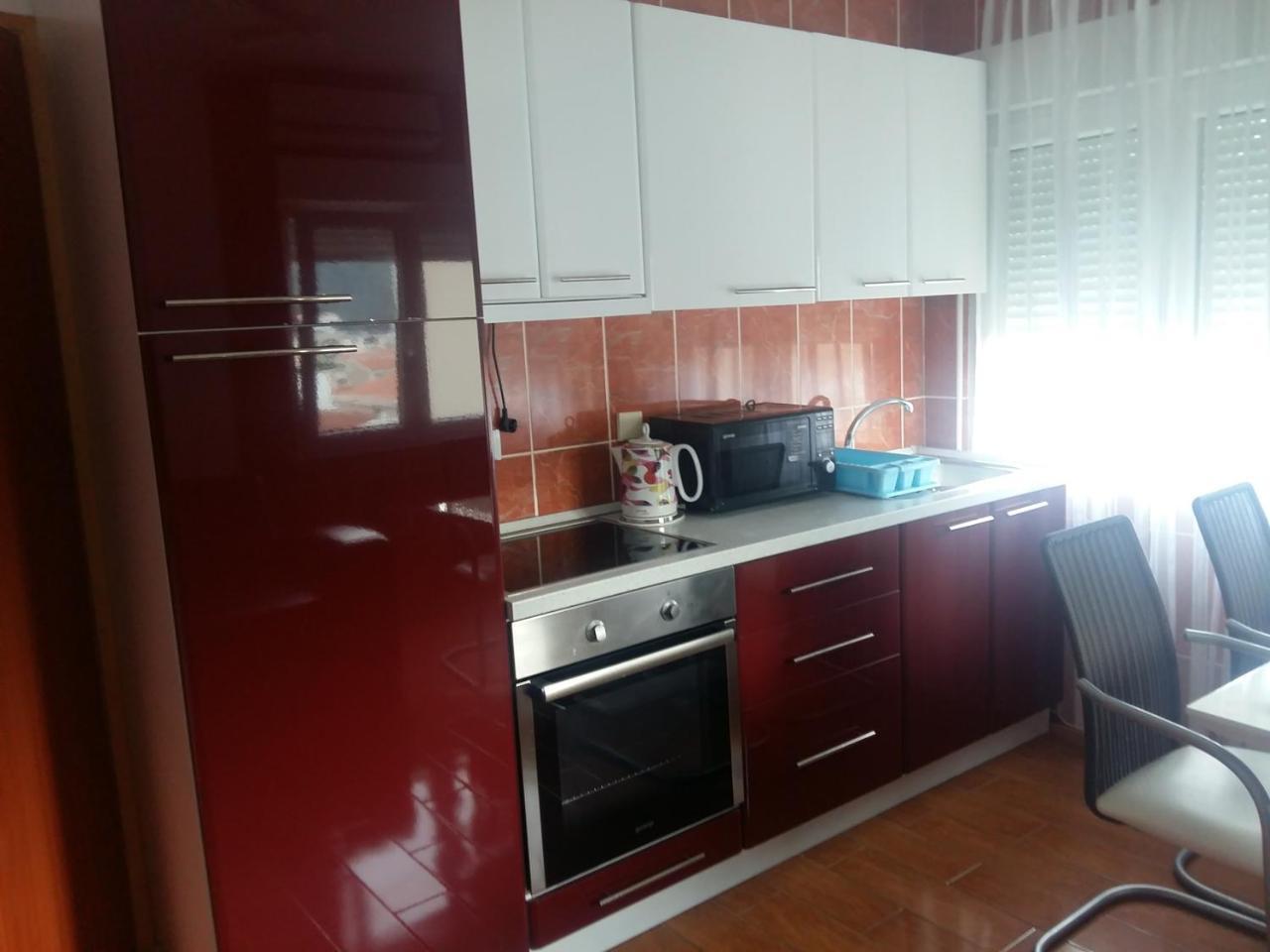 Lazar Apartments Petrovac Buitenkant foto