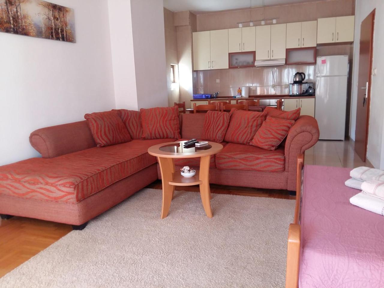 Lazar Apartments Petrovac Buitenkant foto